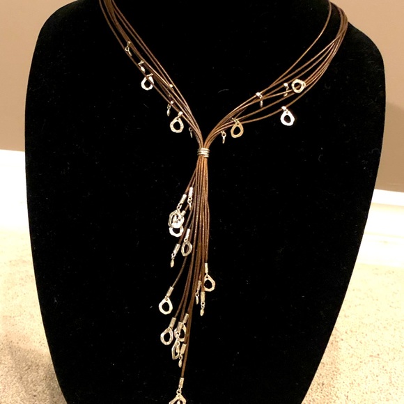 Necklace - Picture 1 of 2
